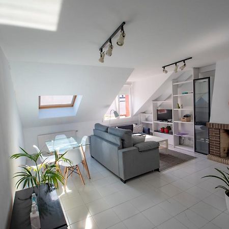 183A Apto En Pleno Centro Con Vistas Al Mar Apartamento Gijón Exterior foto