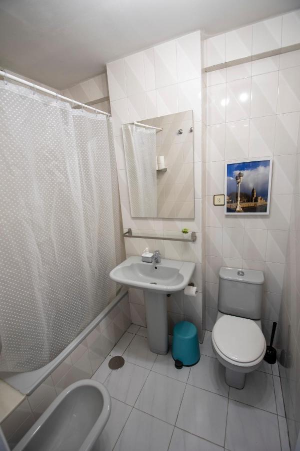 183A Apto En Pleno Centro Con Vistas Al Mar Apartamento Gijón Exterior foto